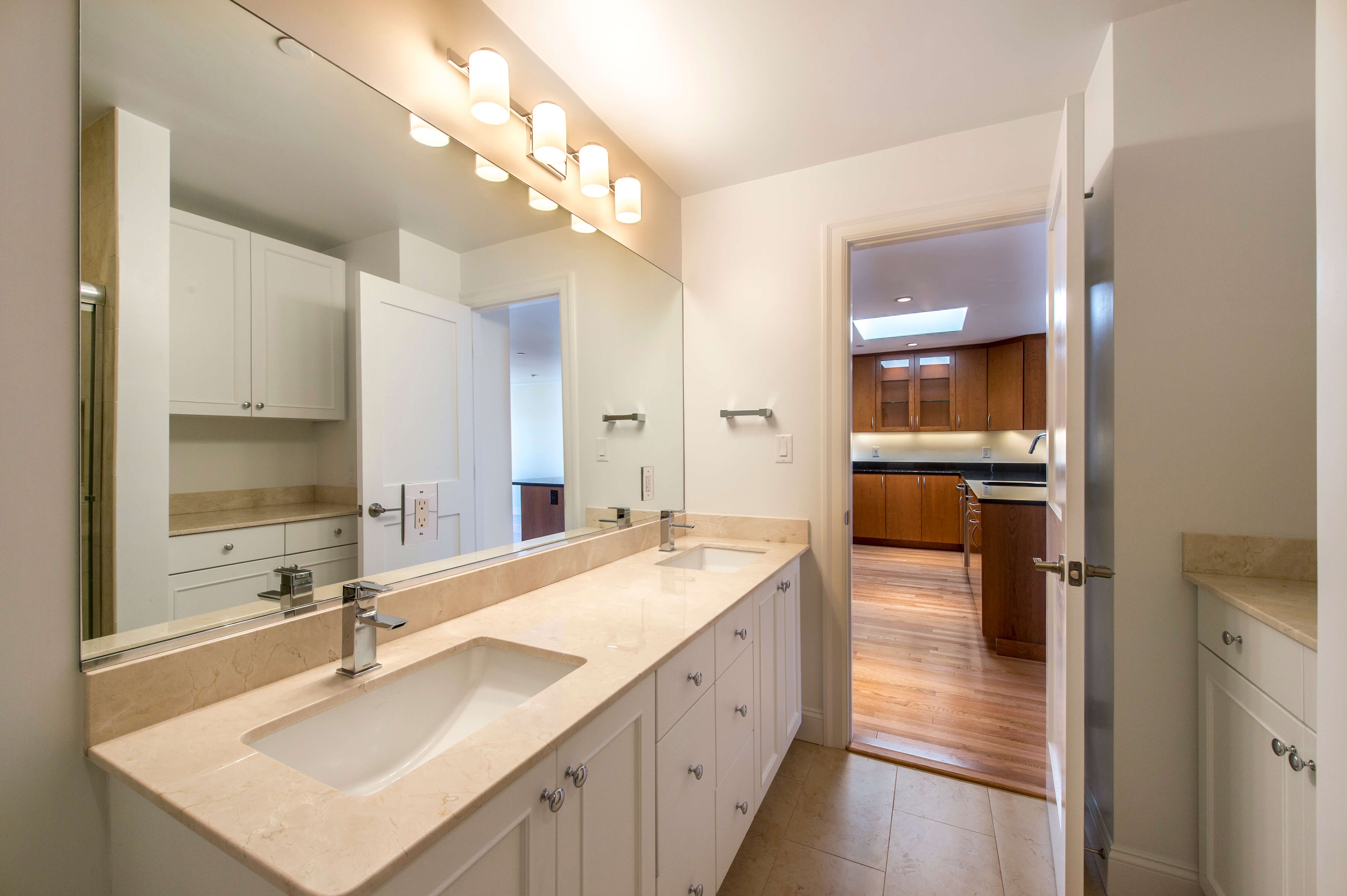 Photos of apartment on Beacon St.,Brookline MA 02246